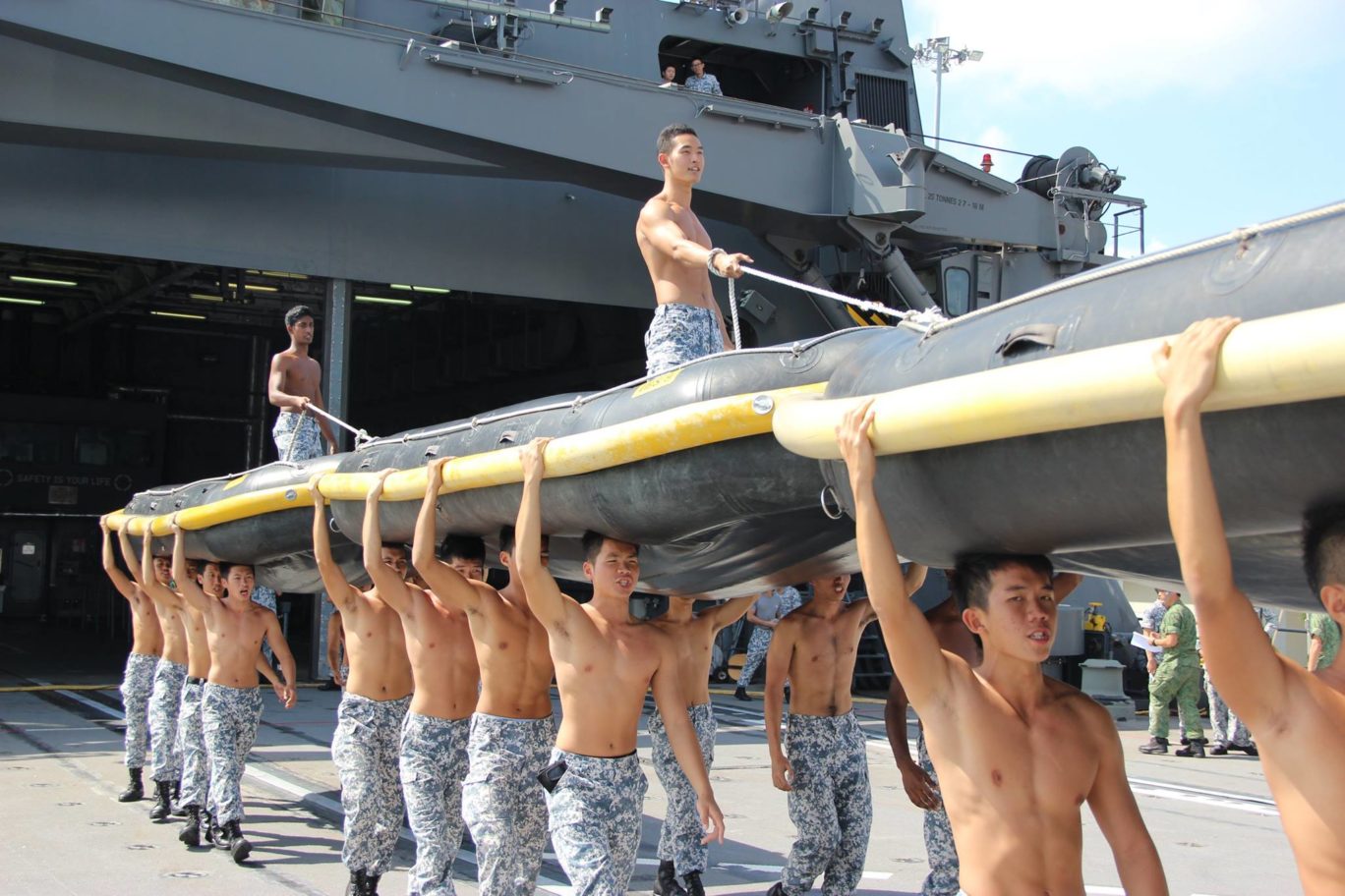 singapore army