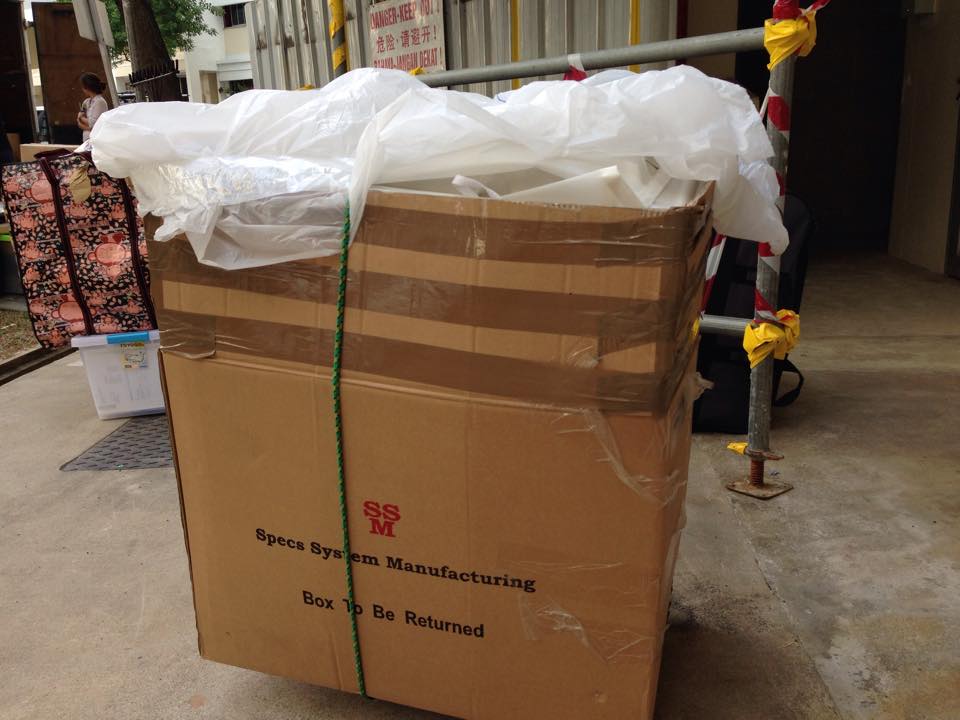 moving out box