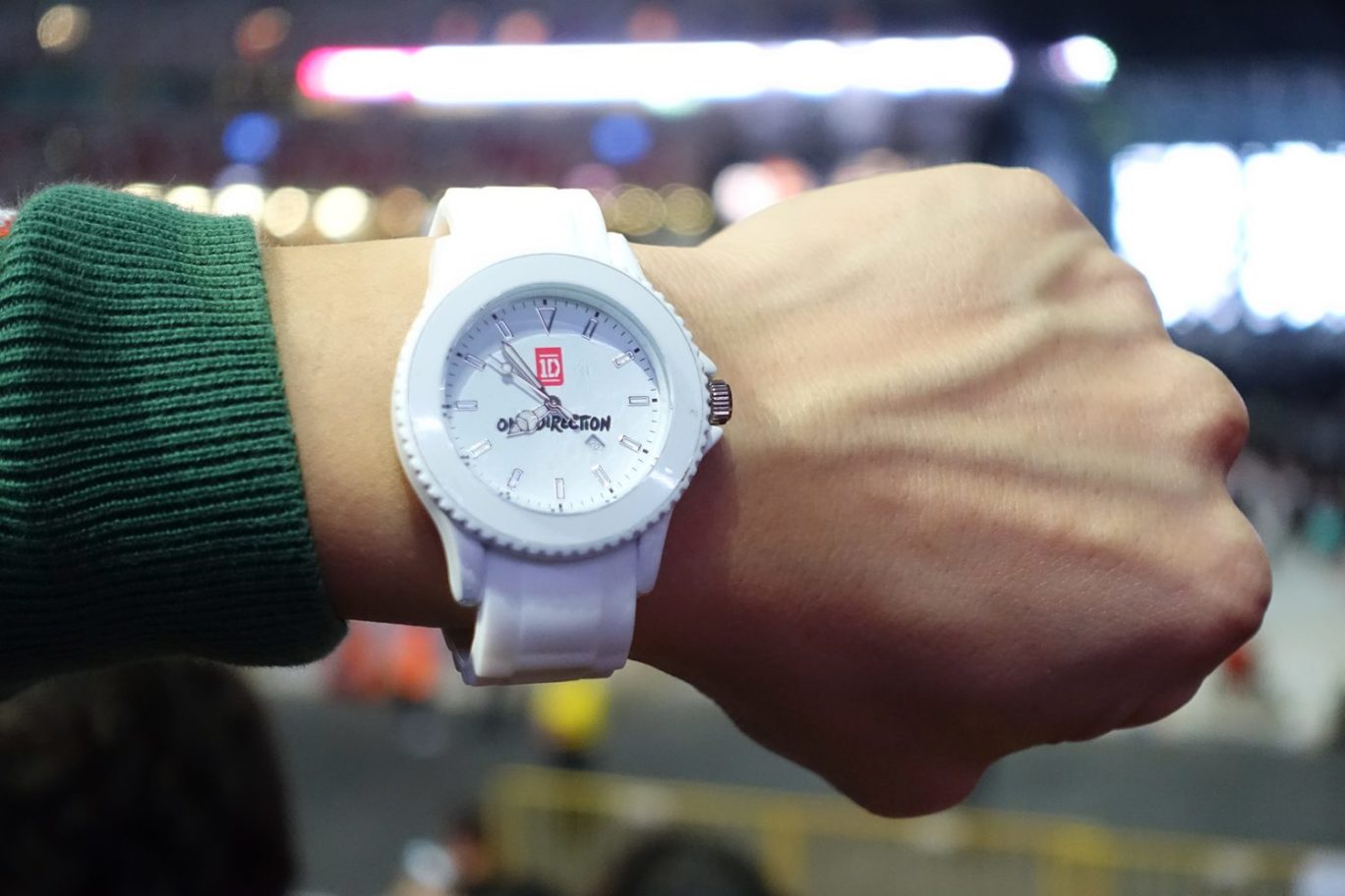 one direction watch signed