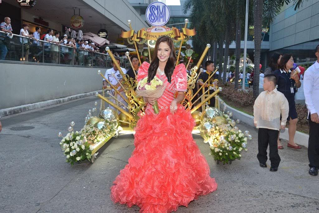 reyna luna maja salvador flores de mayo