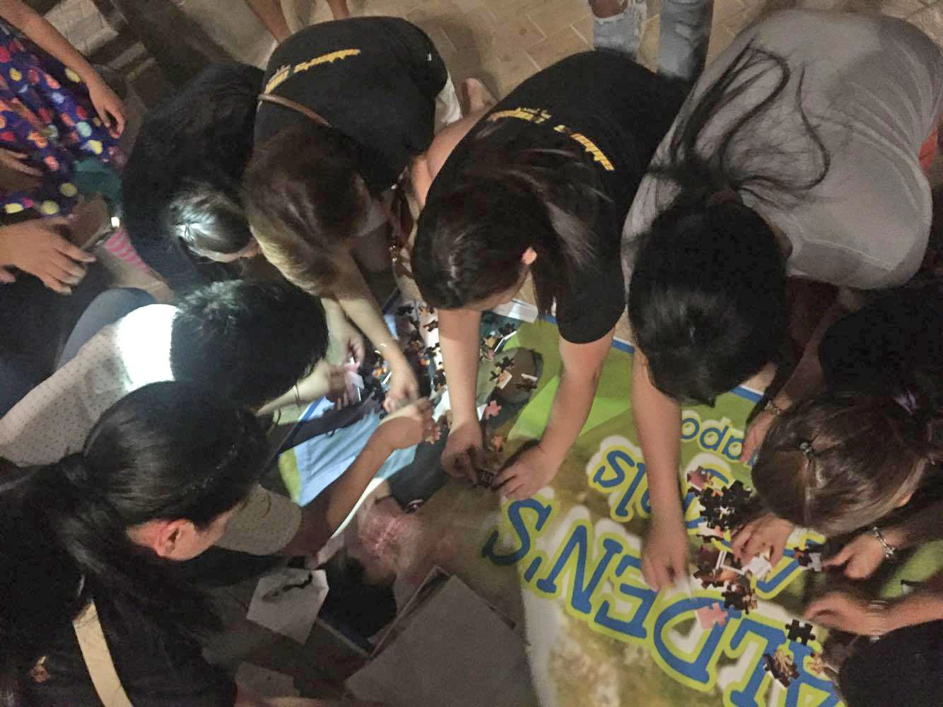 alden's angels singapore fans group of alden richards in singapore game launch