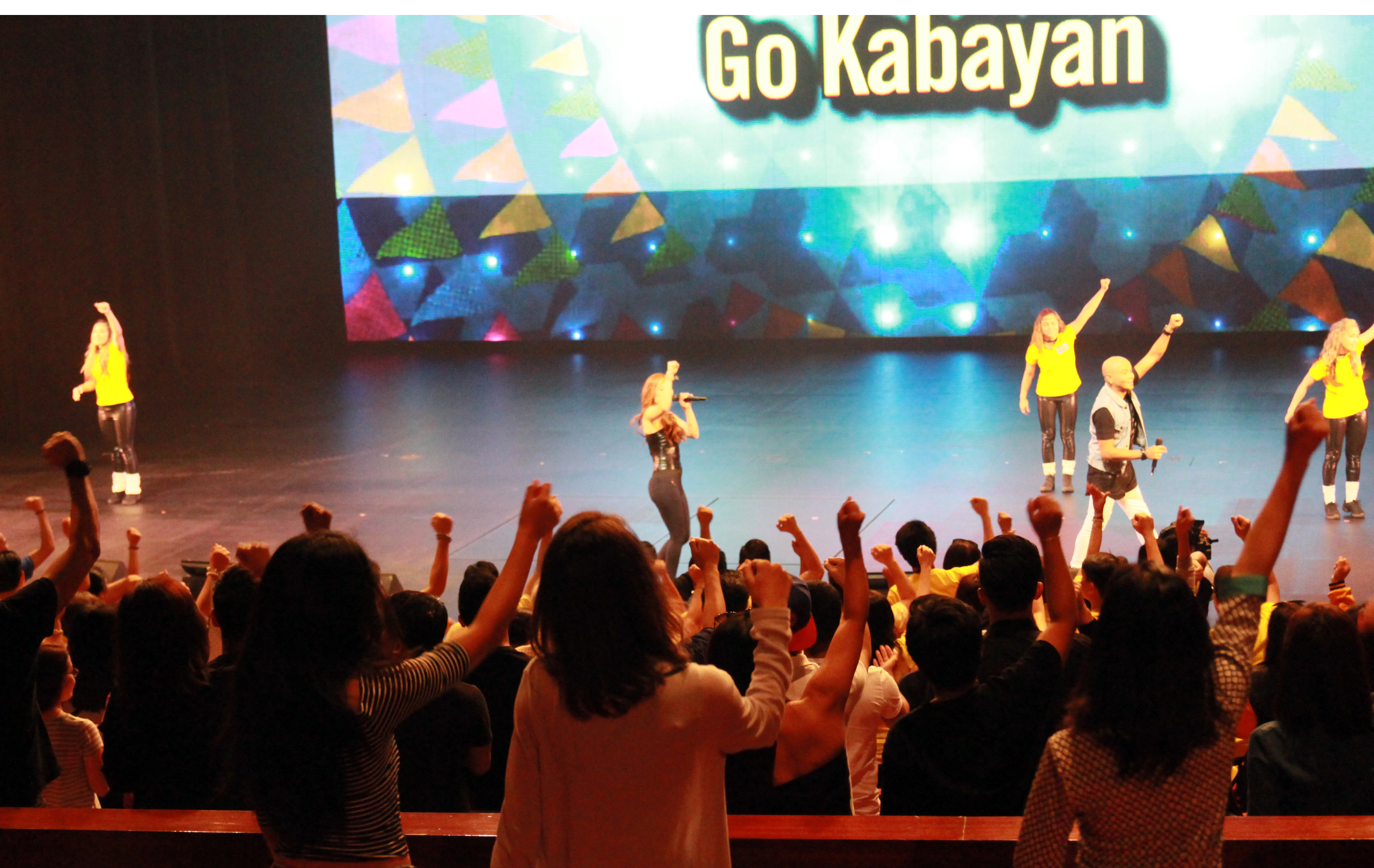 kabayan-lets-go-singapore-resorts-world-theatre-sentosa-host-mel-feliciano-fans-dance