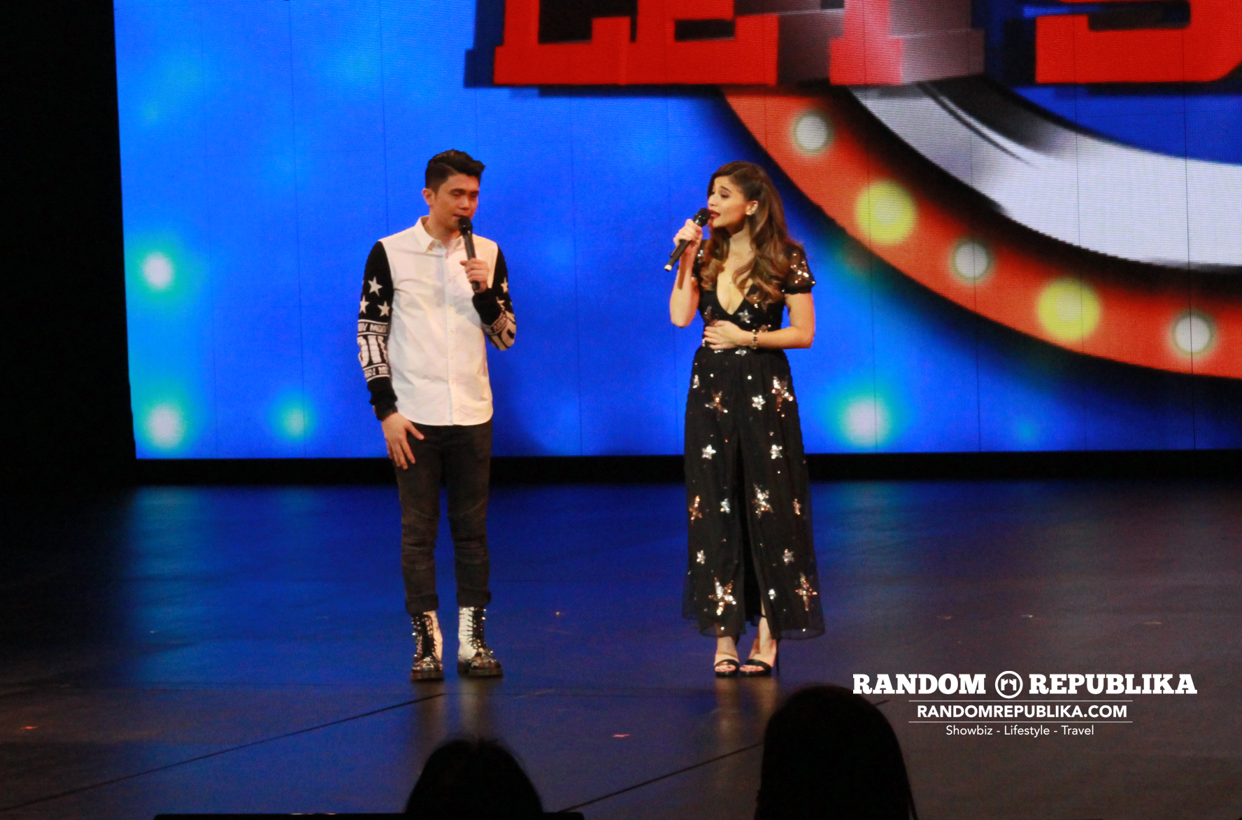 vhong-navarro-and-anne-curtis-kabayan-lets-on-stage-at-resorts-world-theatre-singapore-2016