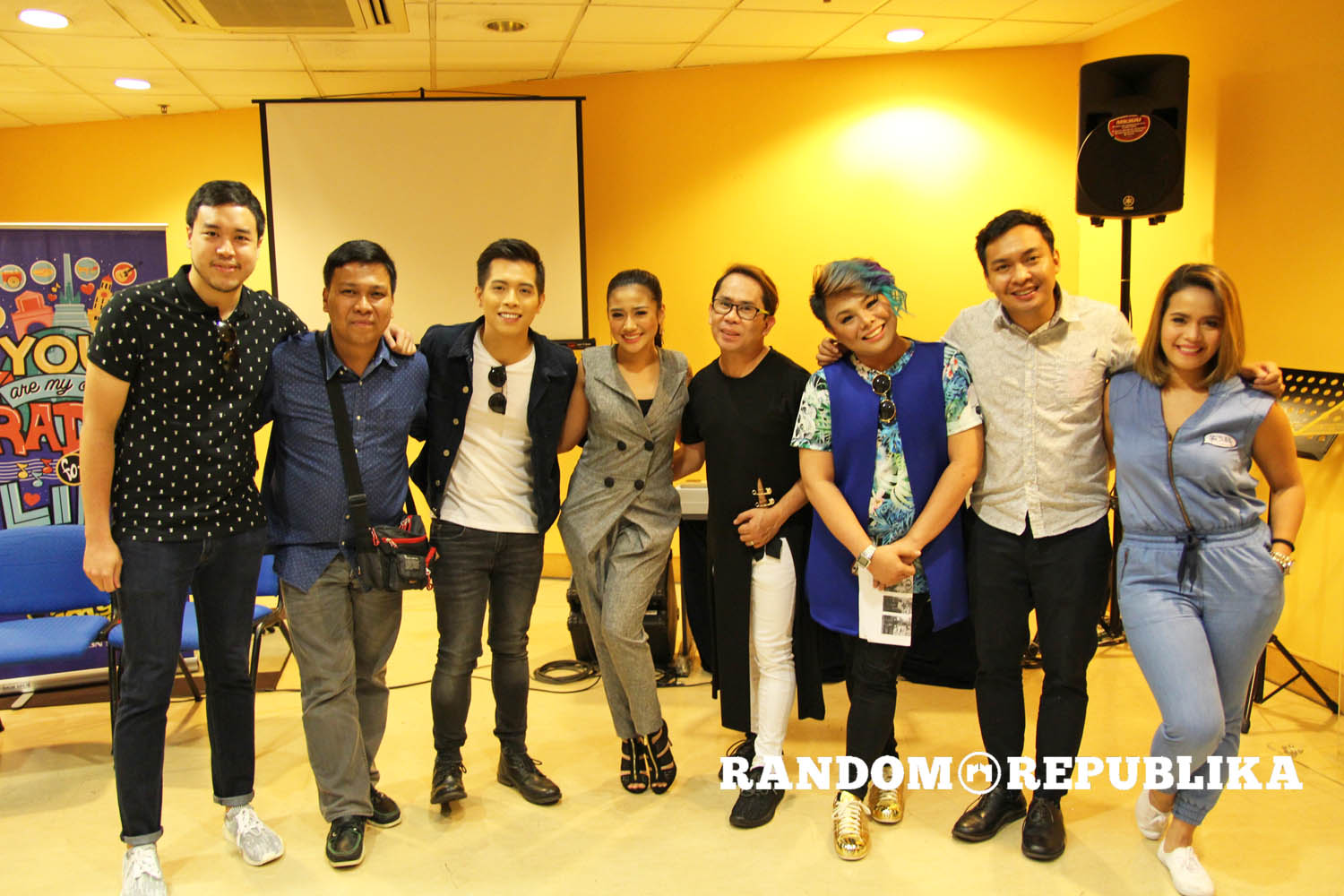 mor-live-in-singapore-team-morissette-amon-jason-dy-dj-chacha-jhaiho-martin-concio-macky-balela-dj-reggie-philip-bardon-2