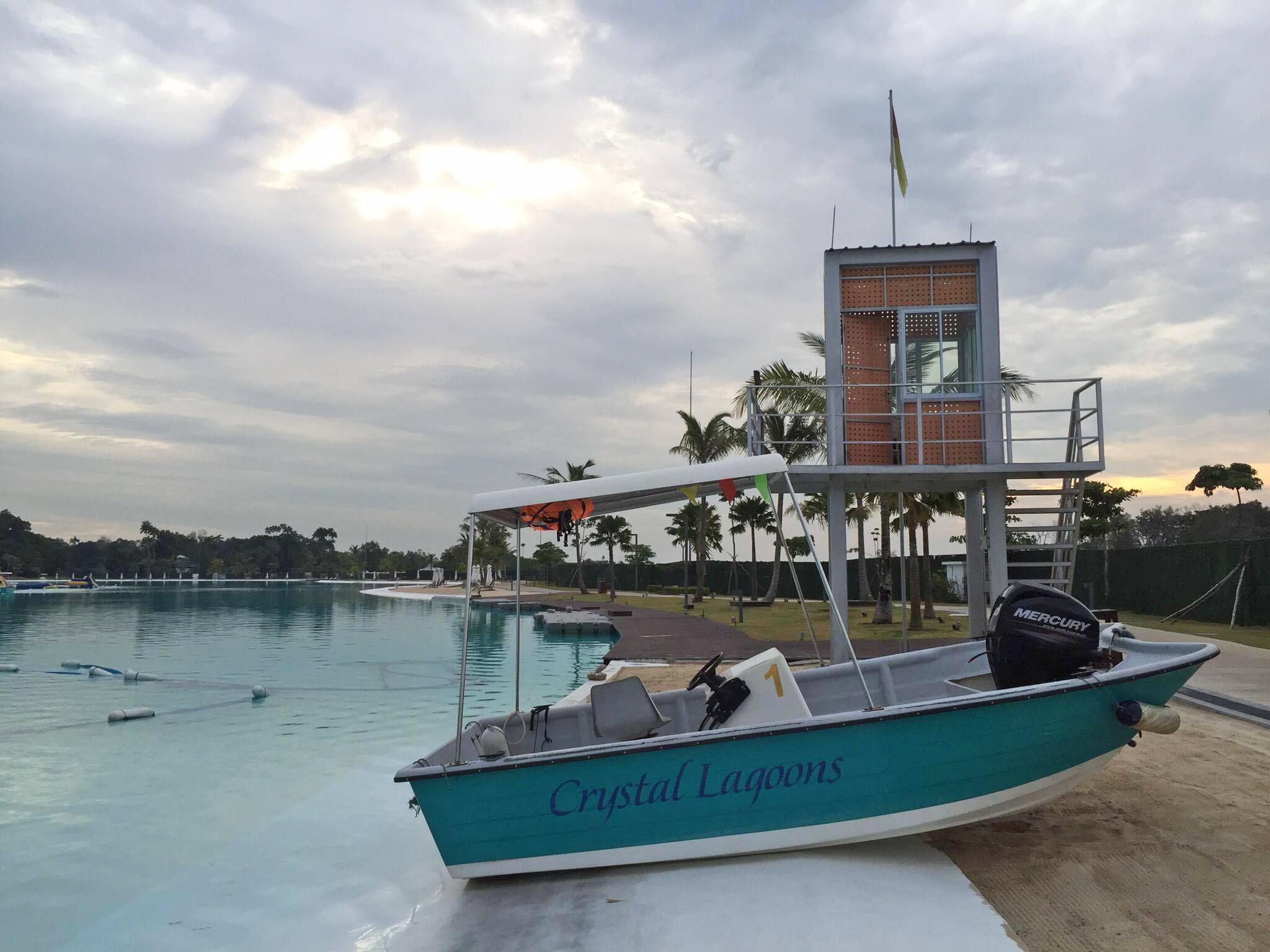 crystal-lagoons-at-the-canopi-bintan-resort