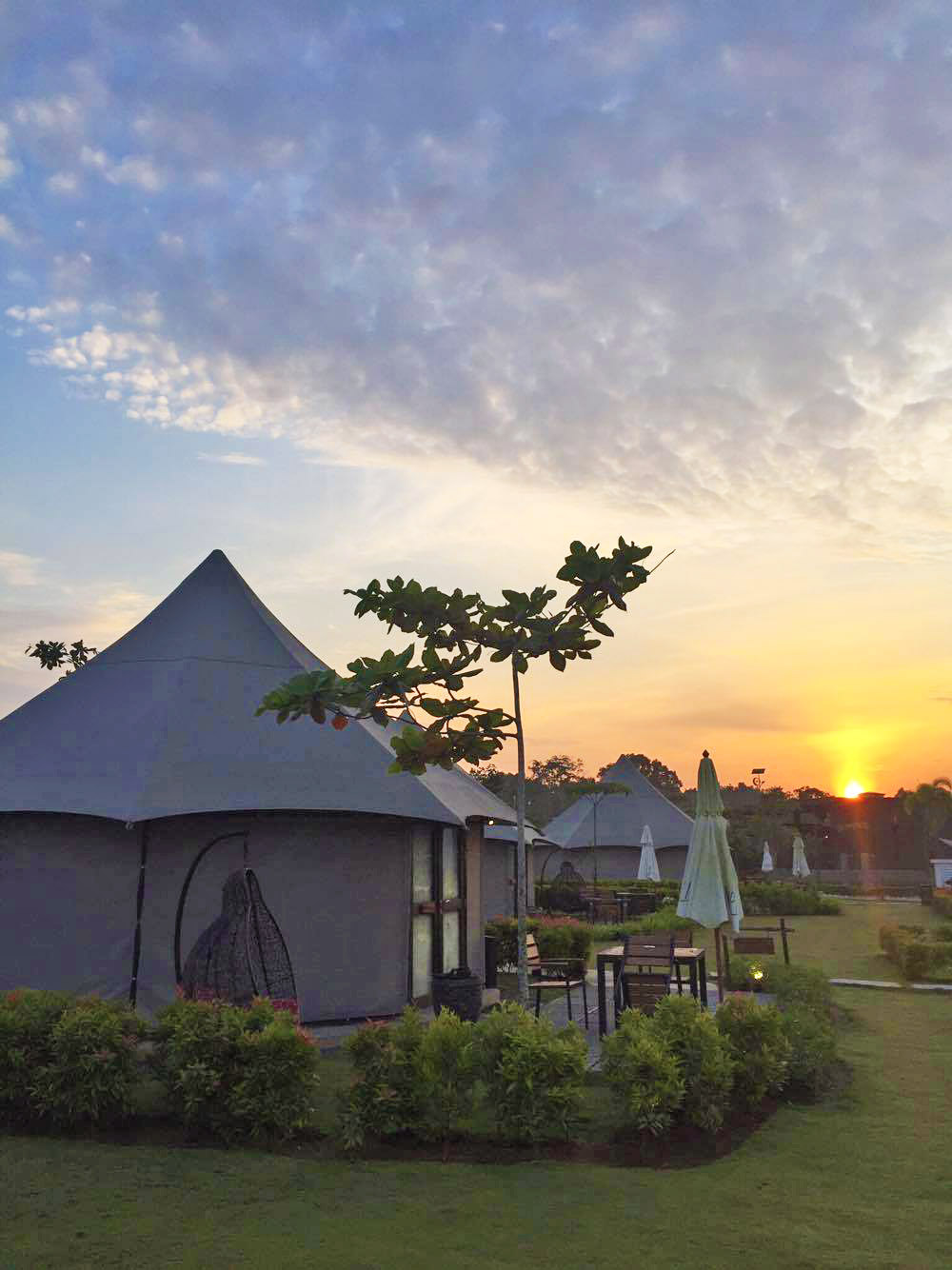 the-canopi-tents-luxury-sunrise-morning-weekend-bintan-resorts