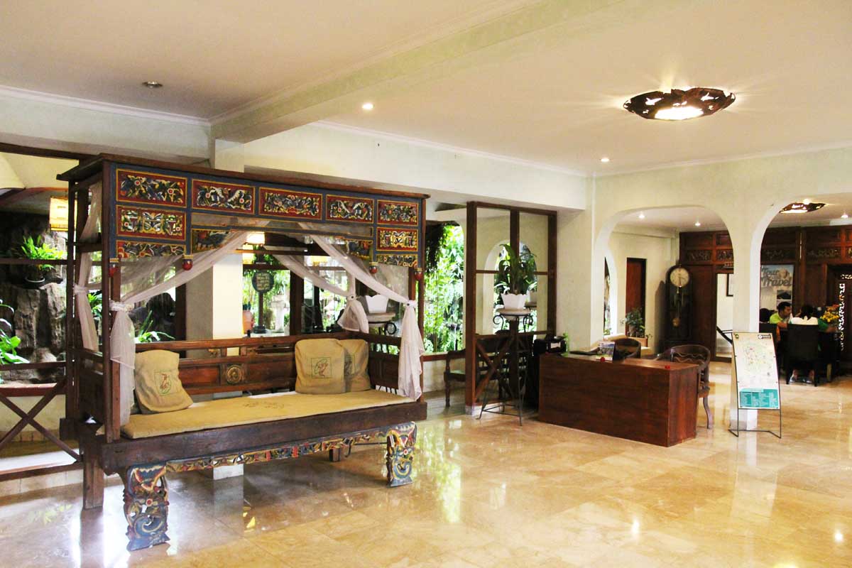 dusun-jogja-village-inn-lobby-hotel-yogyakarta-indonesia