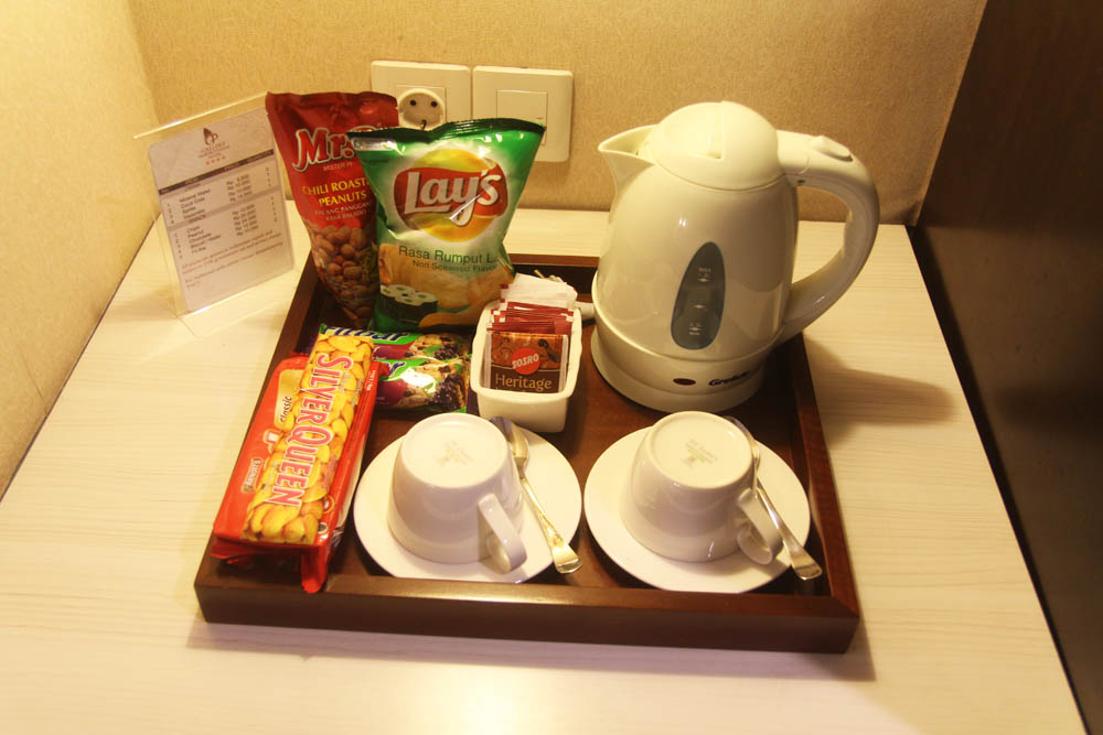 gallery-prawirotaman-hotel-yogyakarta-indonesia-chips-hotel-room